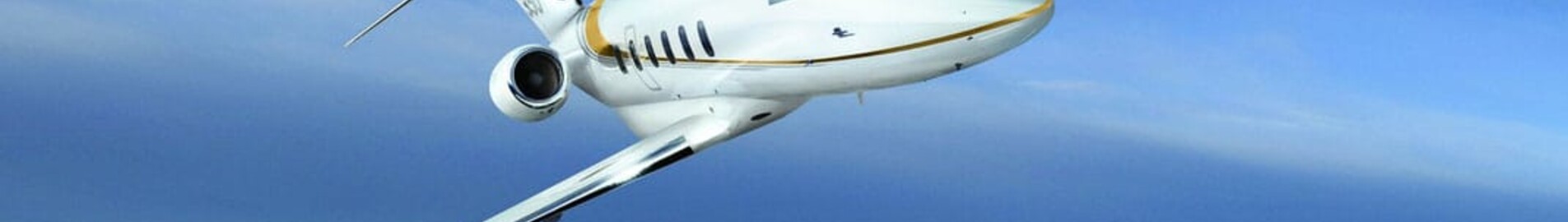 închiriați un avion privat Challenger 350 Business jet