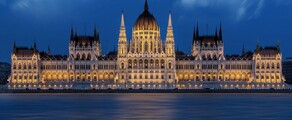 Paris - Budapesta : închiriere avion privat