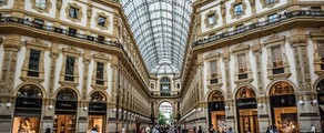 Saint-Tropez - Milano Linate : închiriere avion privat