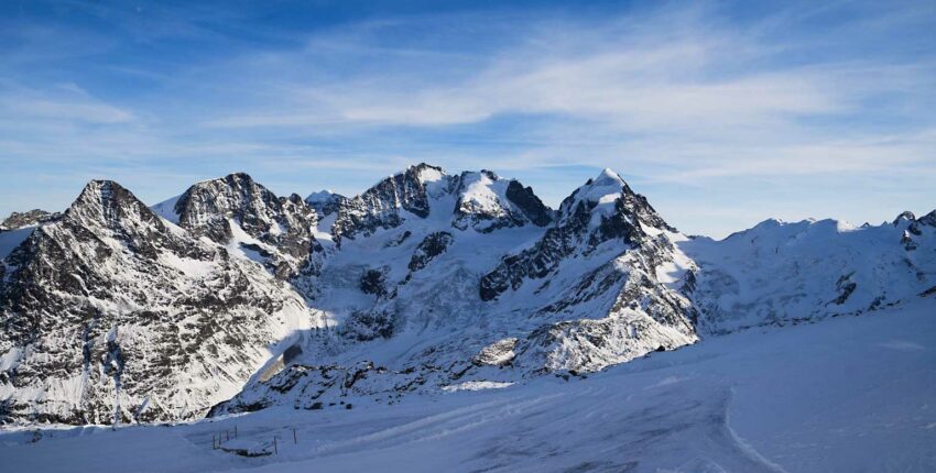 Saint-Moritz - Samedan : închiriere avion privat