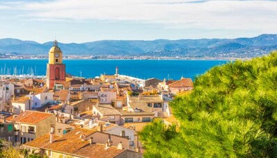 Zbor cu elicopterul deasupra Golfului Saint-Tropez