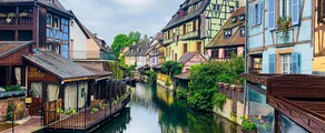 Colmar Houssen: închiriere avion privat 