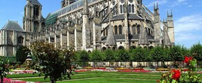 Bourges : închiriere avion privat
