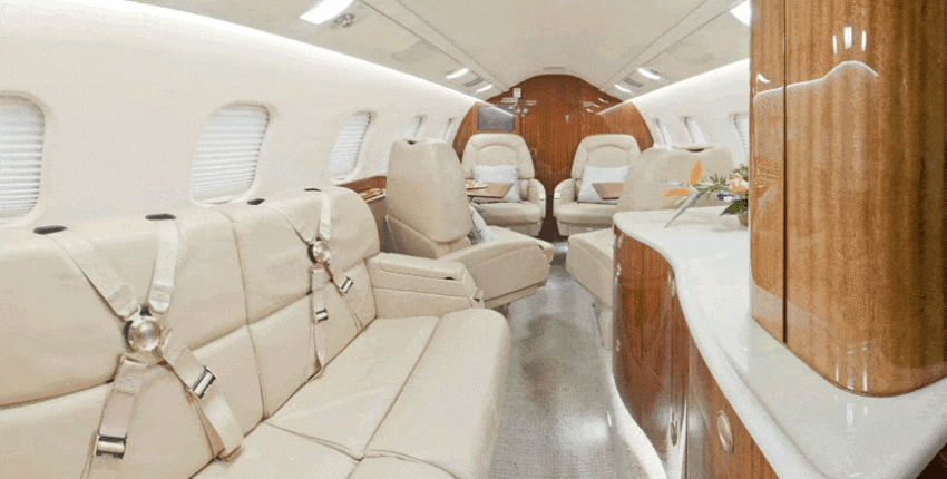 LEARJET 60 închiriere avion privat