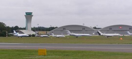 Cardiff : închiriere avion privat 