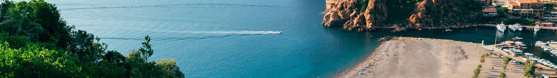 Figari : închiriere avion privat