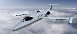location jet privé - Intérieur d'un BEECHJET 400 avec sièges en cuir
