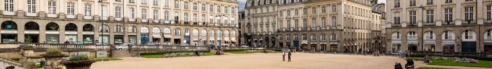 Rennes Saint-Jacques: închiriere avion privat