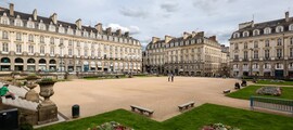 Nantes: închiriere de avioane private