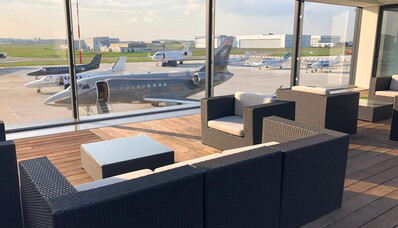FBO (Fixed Base Operator): Tot ce trebuie să știți despre terminalele private pentru avioanele de afaceri