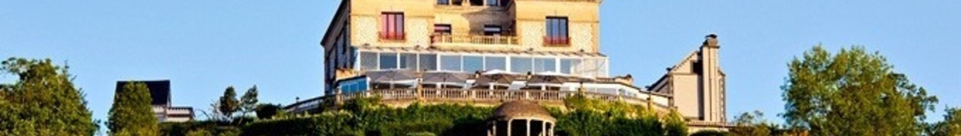 Închiriați un elicopter pentru Domaine de la Corniche de lângă Giverny