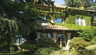 Căutați să vă reveniți în formă? Închiriați un avion privat pentru Hotelul Albereta din Italia.