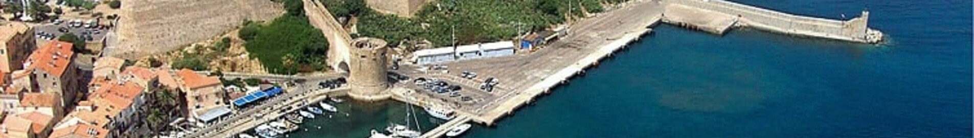Paris - Calvi : închiriere avion privat 