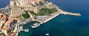 Paris - Calvi : închiriere avion privat 