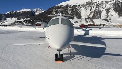 Tot ce trebuie să știți despre dezghețarea unui avion privat