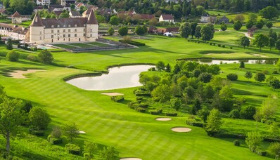 Rent a helicopter : Château Hôtel golf de Chailly în Burgundia