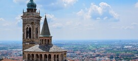 Foggia Gino Lisa : închiriere avion privat 