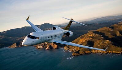Cum pot rezerva un avion privat?