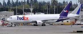 Locație avion cargo BOEING 767-300F