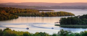 Enniskillen: închiriere avion privat 
