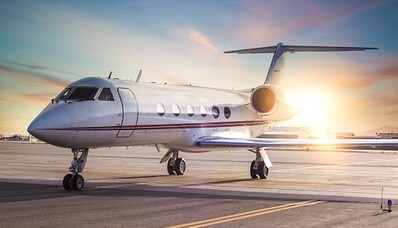 Care este consumul de combustibil al unui avion privat și care sunt soluțiile ecologice?