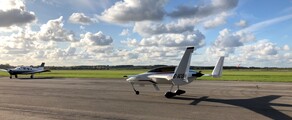 Retford Gamston : închiriere jet privat 
