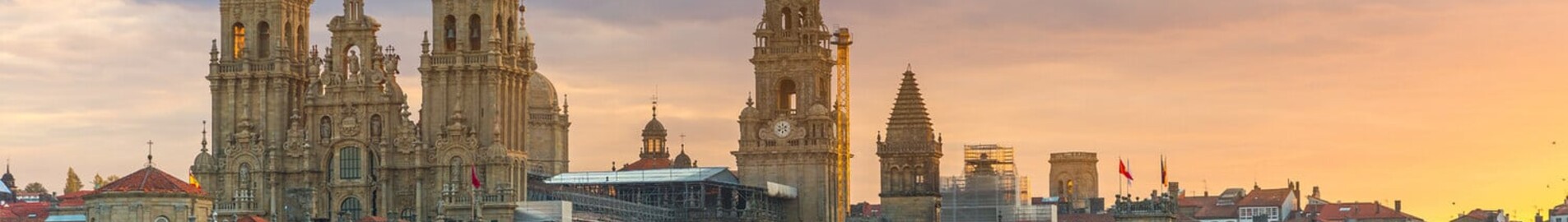 Santiago de Compostela : Închirieri de avioane private și elicoptere 