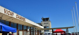 Amberieu En Bug : închiriere avion privat