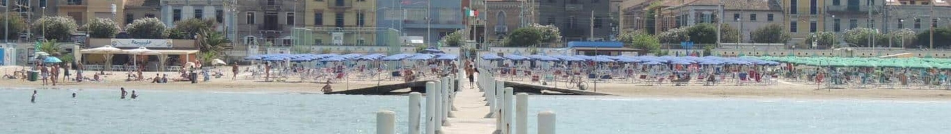 Ancona Falconara Mil : închiriere avion privat 