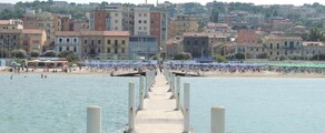 Ancona Falconara Mil : închiriere avion privat 