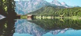 Zeltweg : Închirieri avioane private