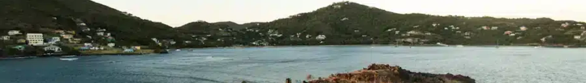 Bequia Isl J.F. Mitchell : închiriere avion privat