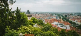 Tulln : închiriere avion privat