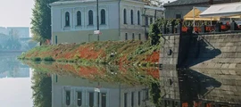 Zhuliany : închiriere avion privat
