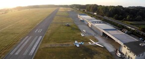  Lucca Tassignano : închiriere avion privat 