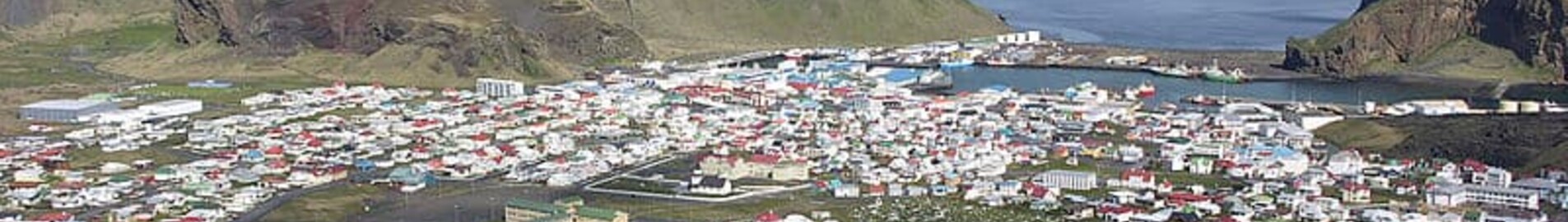 Vestmannaeyjar : închiriere avion privat 