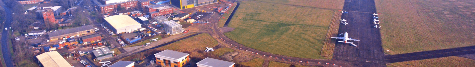 Închiriați un avion privat de la Aeroportul Cranfield
