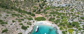 Închiriere avion privat Insula Skyros