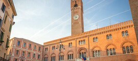 Florence Peretola: închiriere avion privat