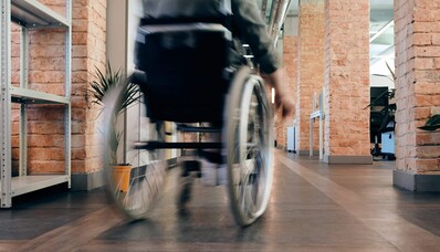 Accesibilitate pentru persoanele cu mobilitate redusă în avioanele private