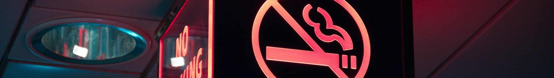 Se poate fuma la bordul unui avion privat?