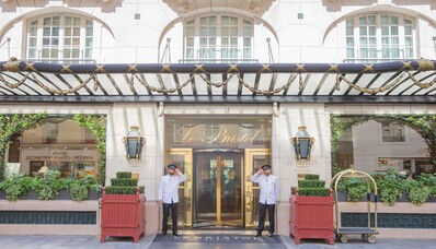Hotel de lux în Paris: Excelența redefinită la Bristol Paris