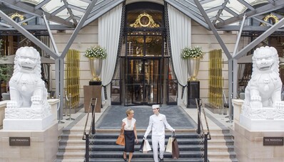 Hotel de lux: Peninsula Paris, lux în inima Parisului
