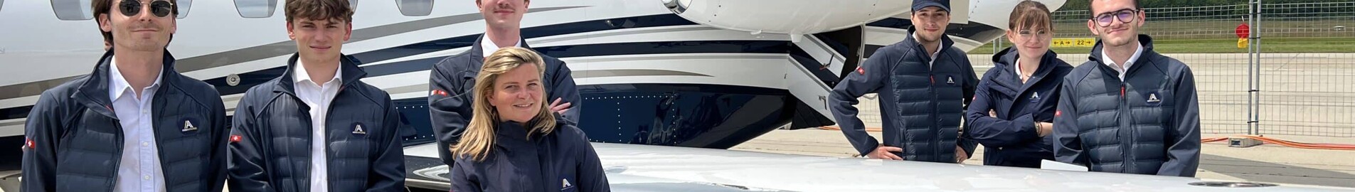 Care sunt diferențele dintre un broker aerian precum AEROAFFAIRES și un operator de aviație de afaceri?