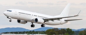 Boeing 737-800 : închiriere avion privat