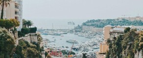Saint-Moritz - Monaco : închiriere avion privat