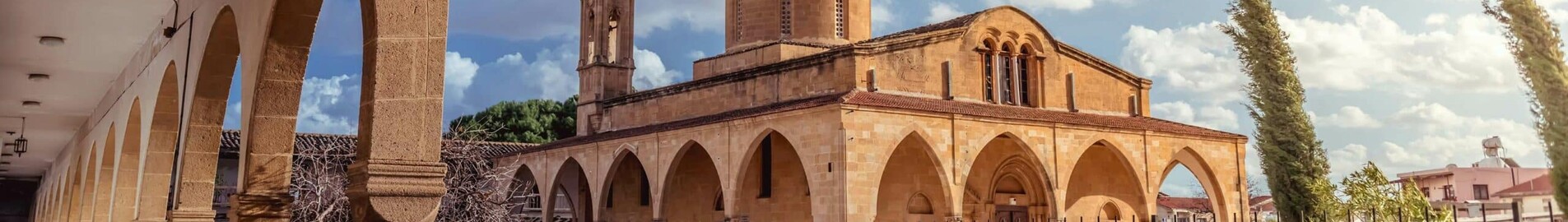 Nicosia : închiriere avion privat