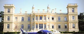Château de Ferrières: experiență cu elicopterul
