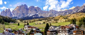 Cortina d'Ampezzo : Închiriere avion privat