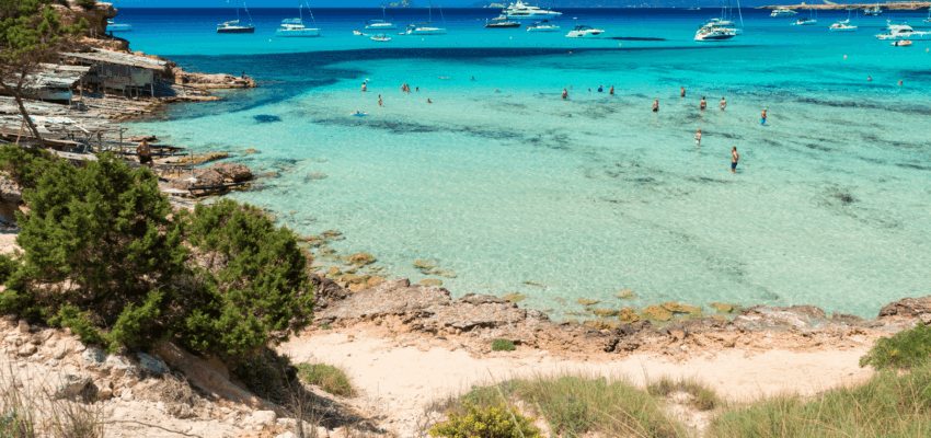 Formentera 1 helicopter